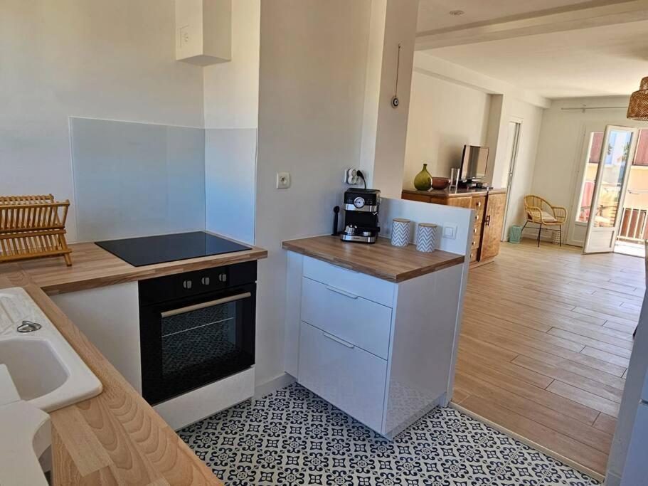 Tres Bel Appartement Vue Mer Six-Fours-les-Plages Ngoại thất bức ảnh